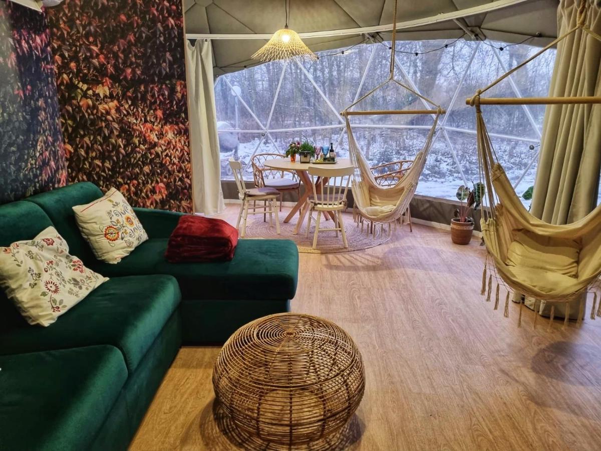 Leniwka Hotel Свебодзин Екстериор снимка